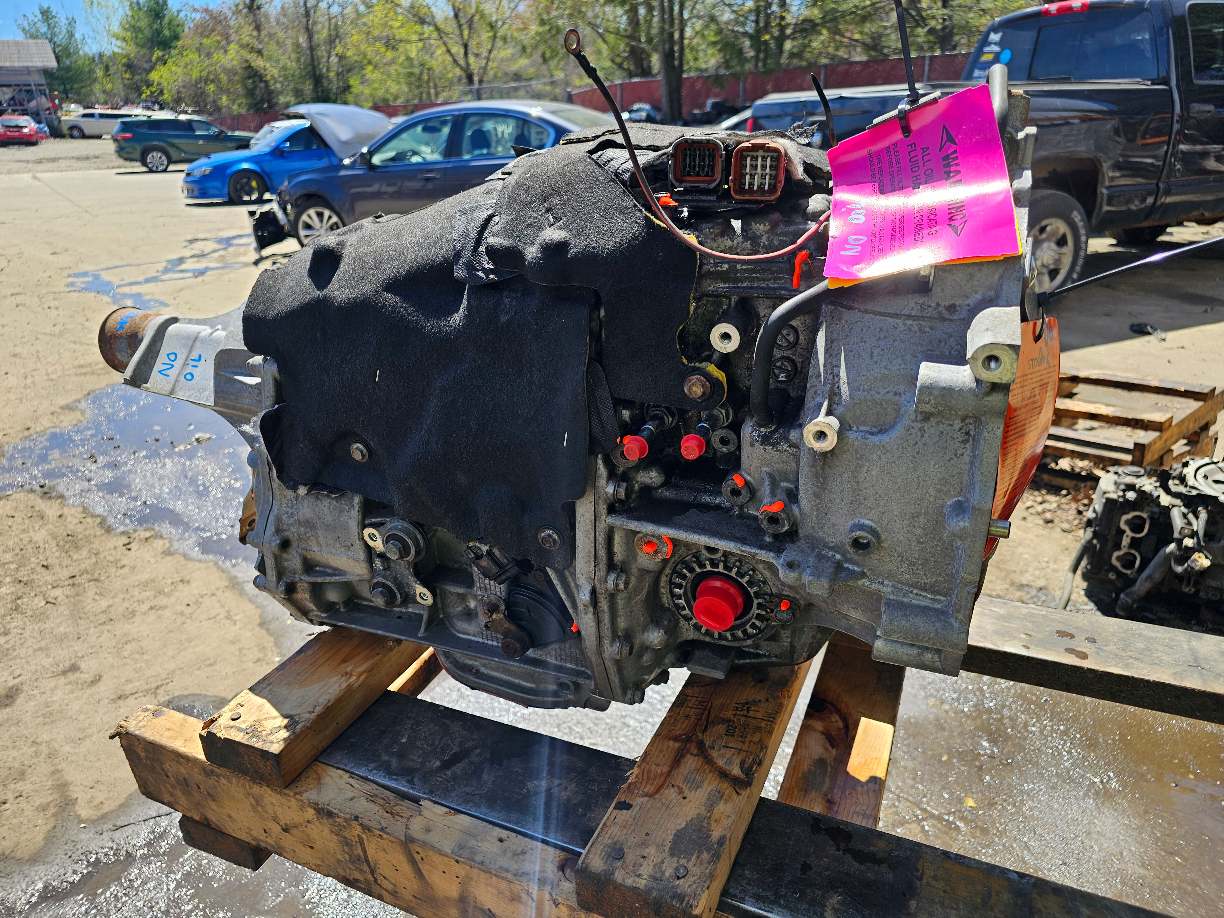 2014-2016 Subaru forester 2.5 cvt transmission 31000AJ330 186k