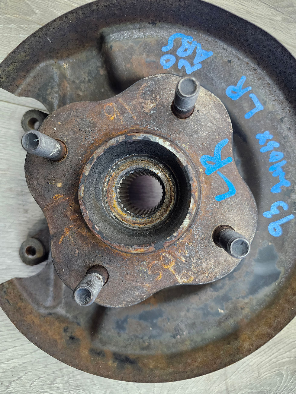 Thumbnail: 1993 nissan 240sx SE left driver rear knuckle 