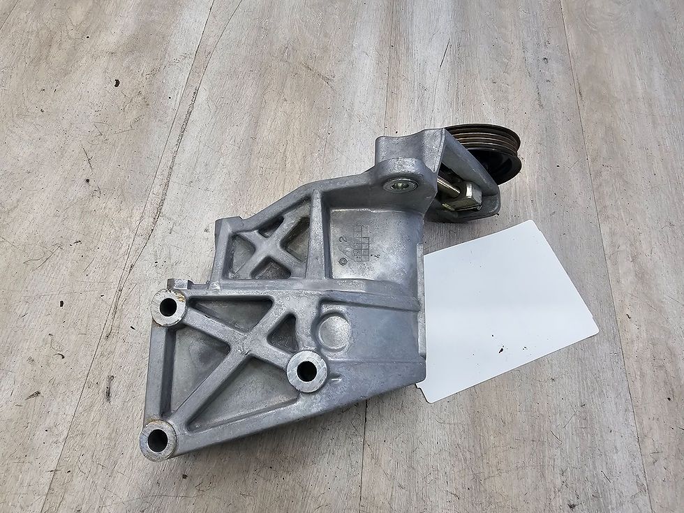 Thumbnail: 1990-1996 nissan 300zx z32 a/t ac compressor bracket 11910-30P00 53k