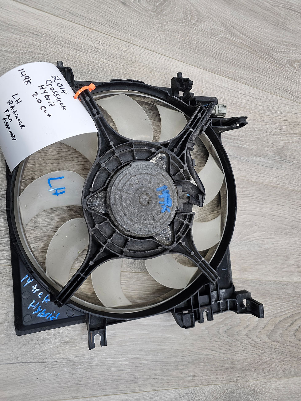Thumbnail: 2014-2016 subaru crosstrek hybrid 2.0 a/t left driver radiator fan 45122FG003