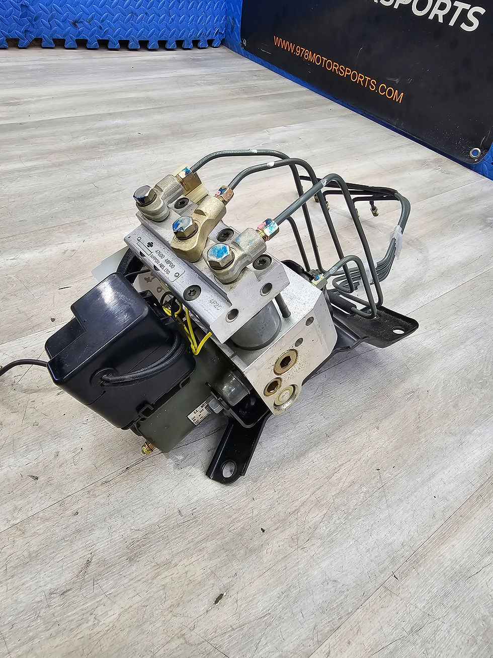 Thumbnail: 1990-1996 nissan 300zx VG30D abs pump 53K