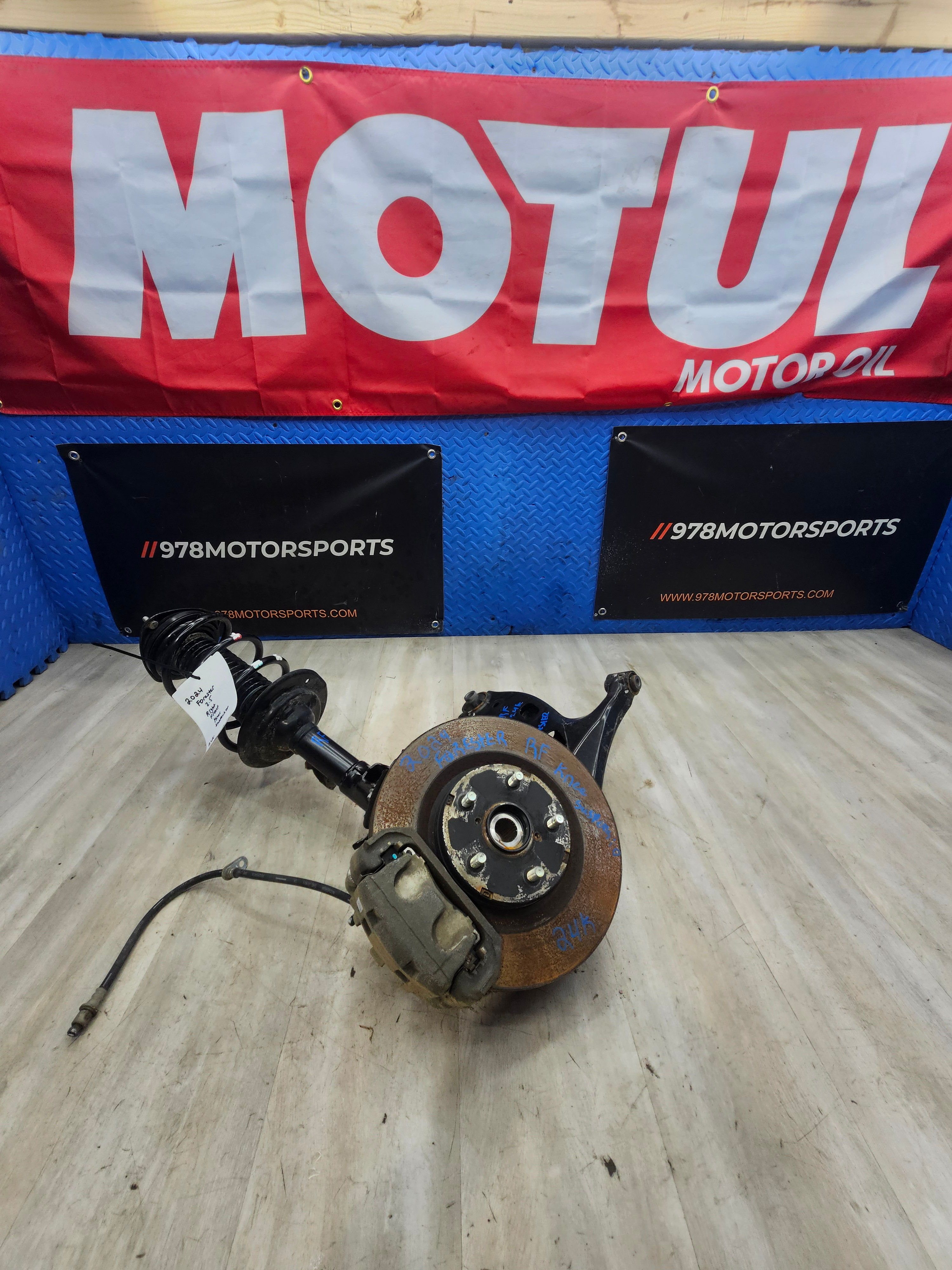 2023-2024 Subaru forester 2.5 a/t right passenger knee suspension 24k
