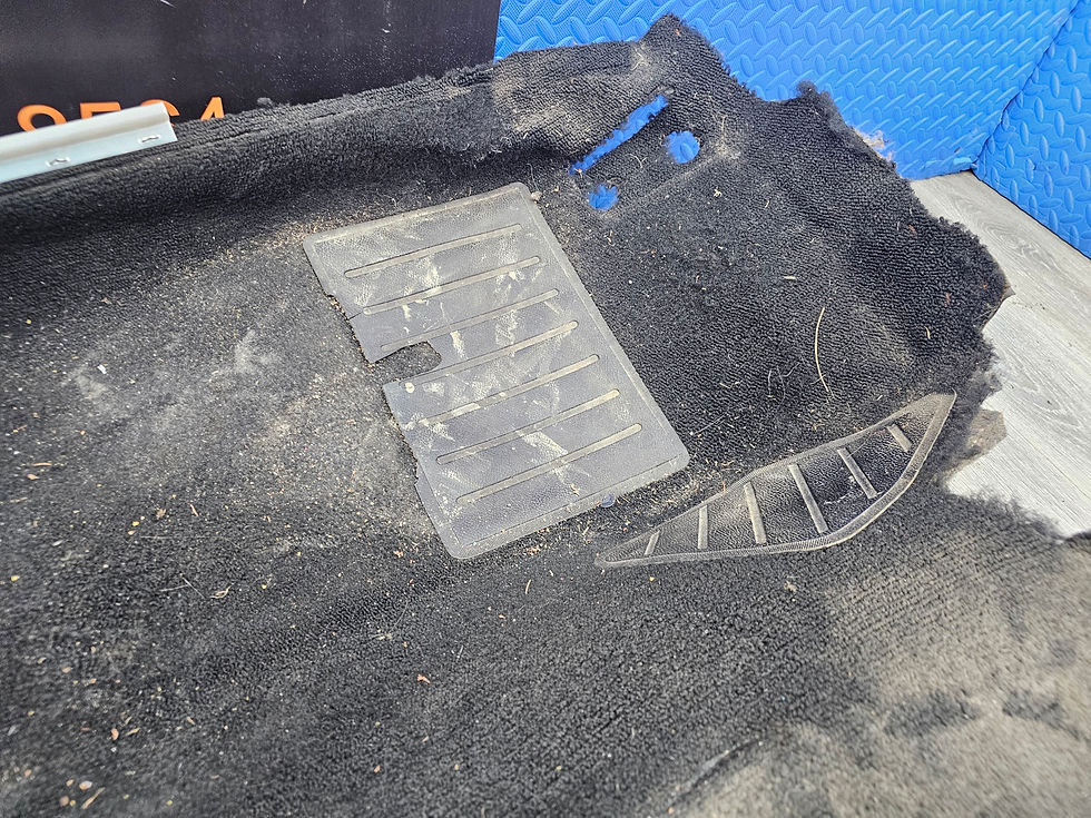 Thumbnail: 1990-1993 mazda miata MX5 1.6 carpet 