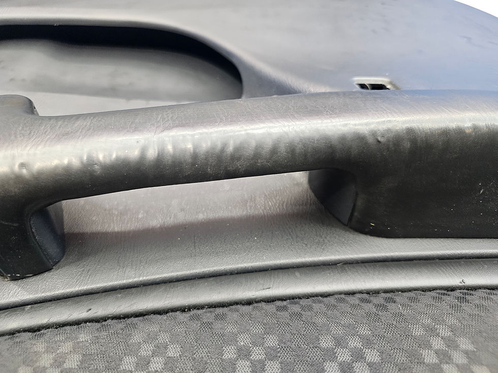 Thumbnail: 2000-2001 Subaru impreza rs sedan 2.5 left front driver door panel 