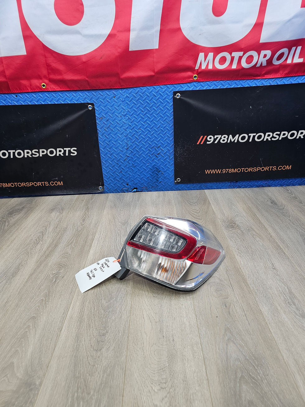 2014-2016 subaru crosstrek hybrid 2.0 right passenger tail light 84912FJ321