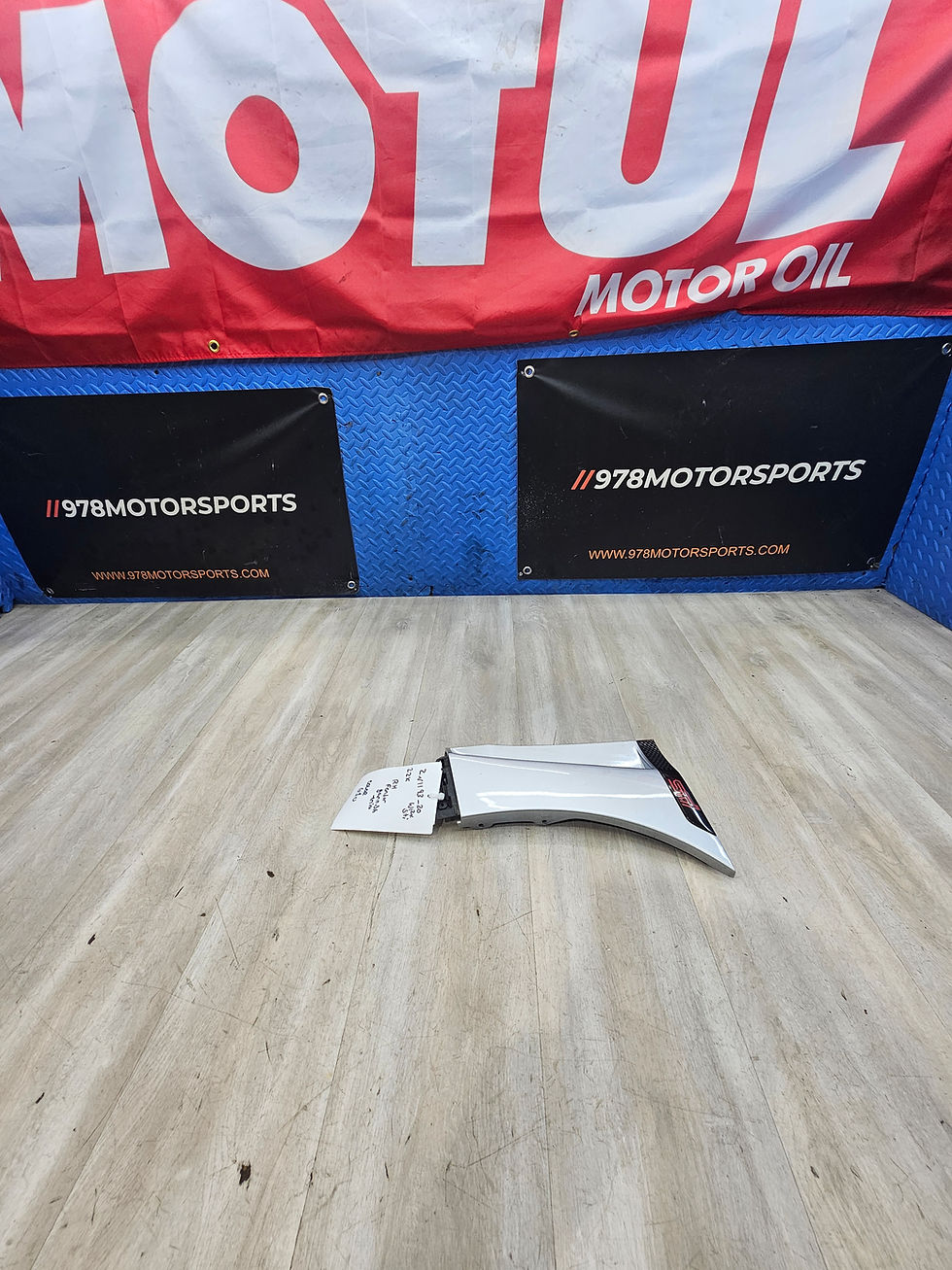 2015-2021 Subaru wrx sti 2.5 right passenger fender garnish trim G1U 91112VA101N