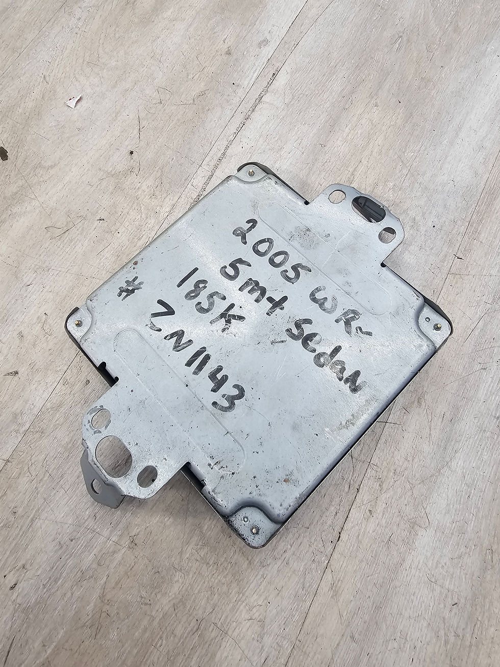 Thumbnail: 2005 Subaru wrx 2.0 m/t engine computer 22611AJ890