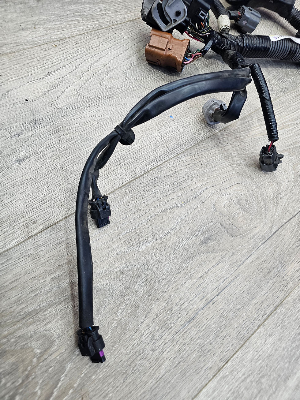 Thumbnail: 2014-2016 Subaru forester 2.5i A/T engine wire harness 