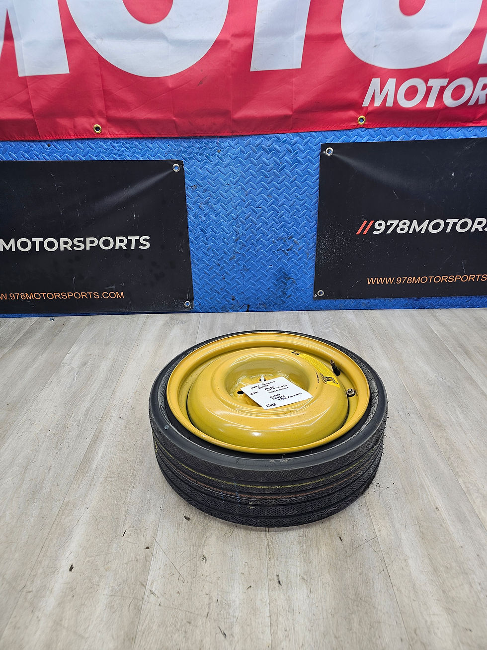 Thumbnail: 1994 nissan 300zx VG30D spare tire 