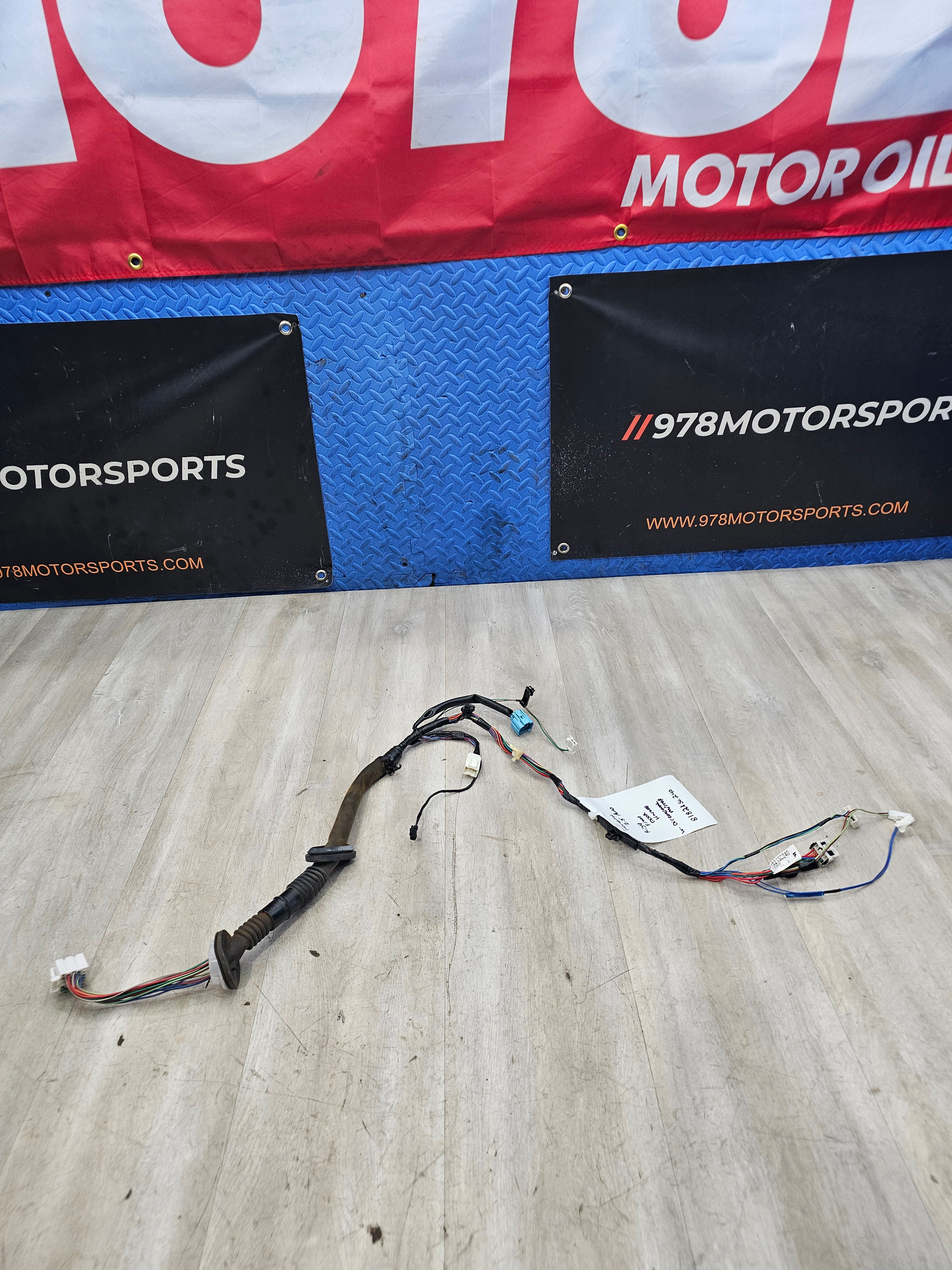 2011-2013 Subaru forester 2.5X right front passenger door harness 81821SC240