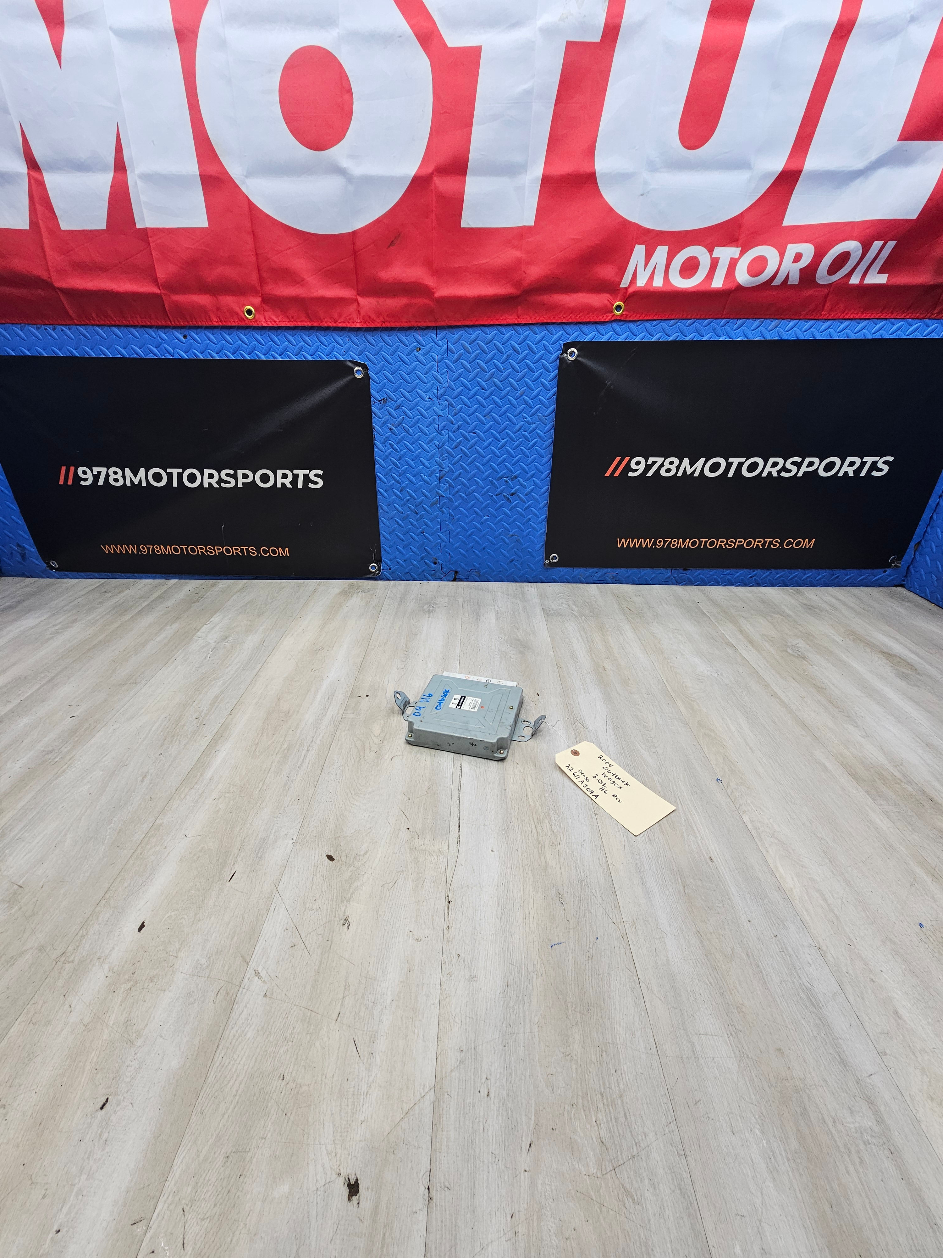 2004 Subaru Legacy outback 3.0 H6 engine computer