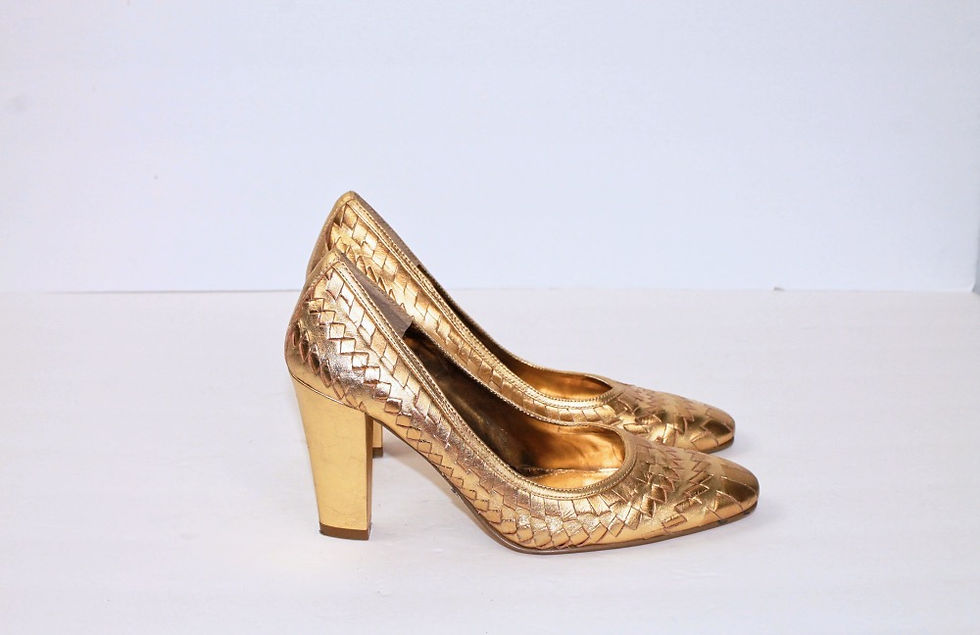 Thumbnail: Enzo Angiolini Gold Heels Size (6)