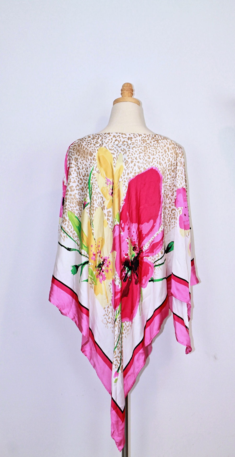 Thumbnail: Floral Poncho Blouse Size (S)