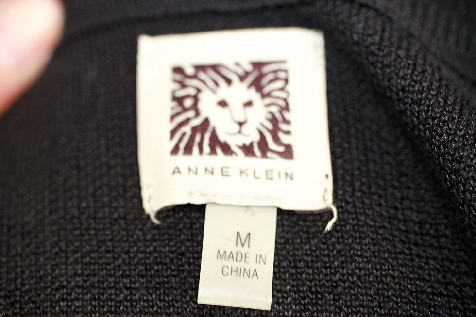 Thumbnail: Anne Klein Lion Black Short Sleeve Sweater Size (M)