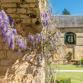 Cour d'honneur du Château de Sauveboeuf