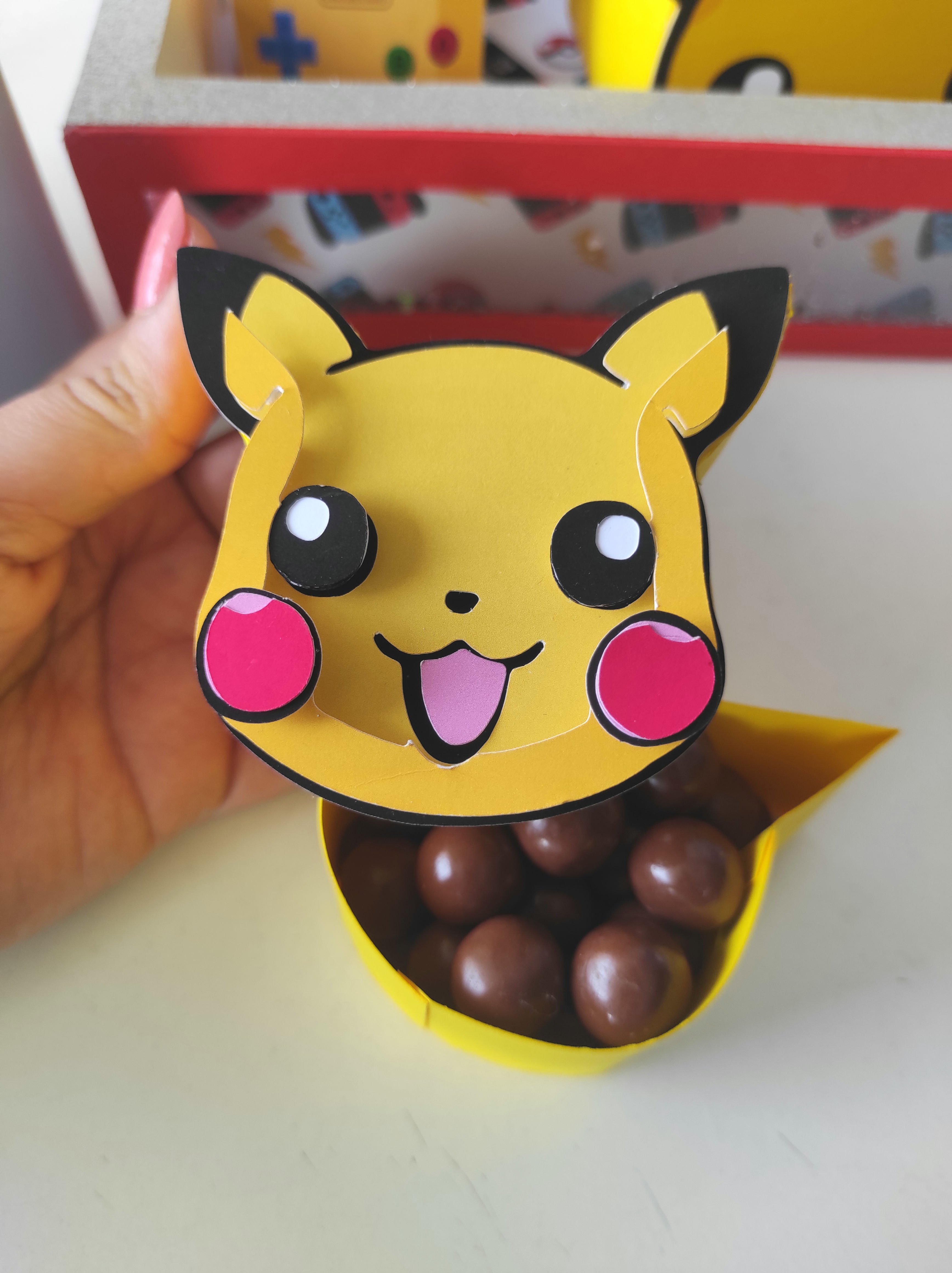 Caja Pikachu