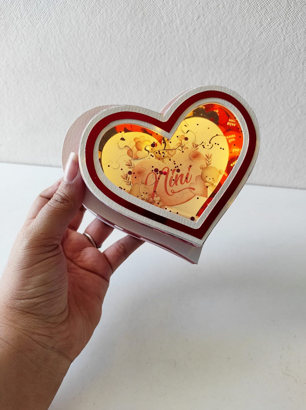 Miniatura: Caja corazón flotante rompecabezas