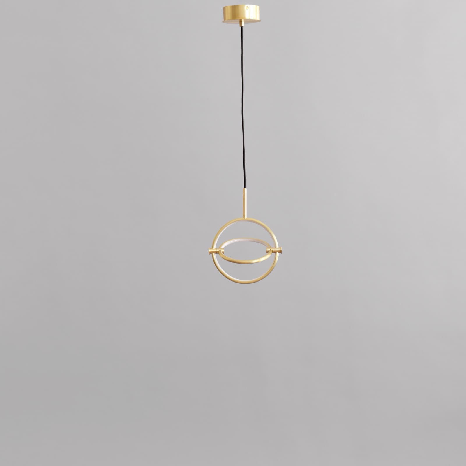 Maru Pendant 20 - Brass