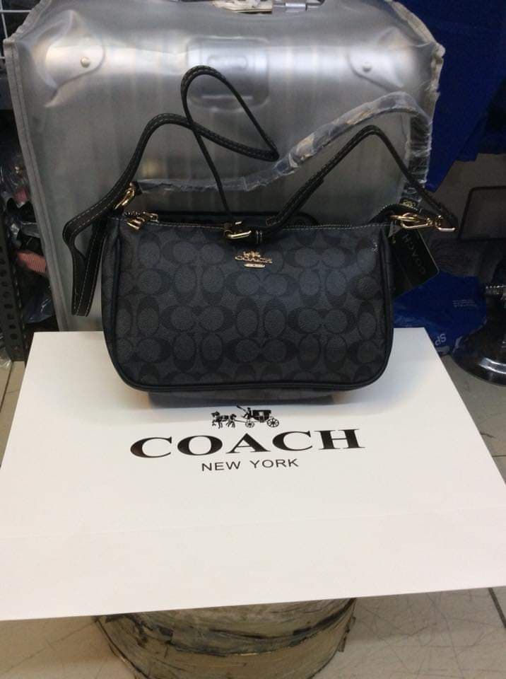 Thumbnail: Coach bag (replica)