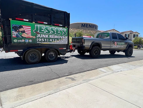 Lake Elsinore Junk Pickup