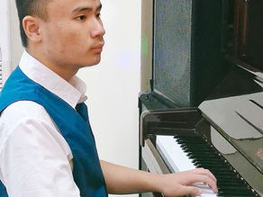 ️🎹Chào đón tuần mới bằng một tiết mục độc tấu piano sôi động và tràn đầy năng lượng của học sinh VASS - Cộng Hòa.