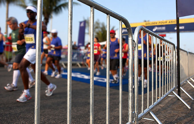 locação de grade de proteção para a corrida Golden 4 Asics