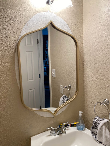 2023 Powder Room 02.jpg