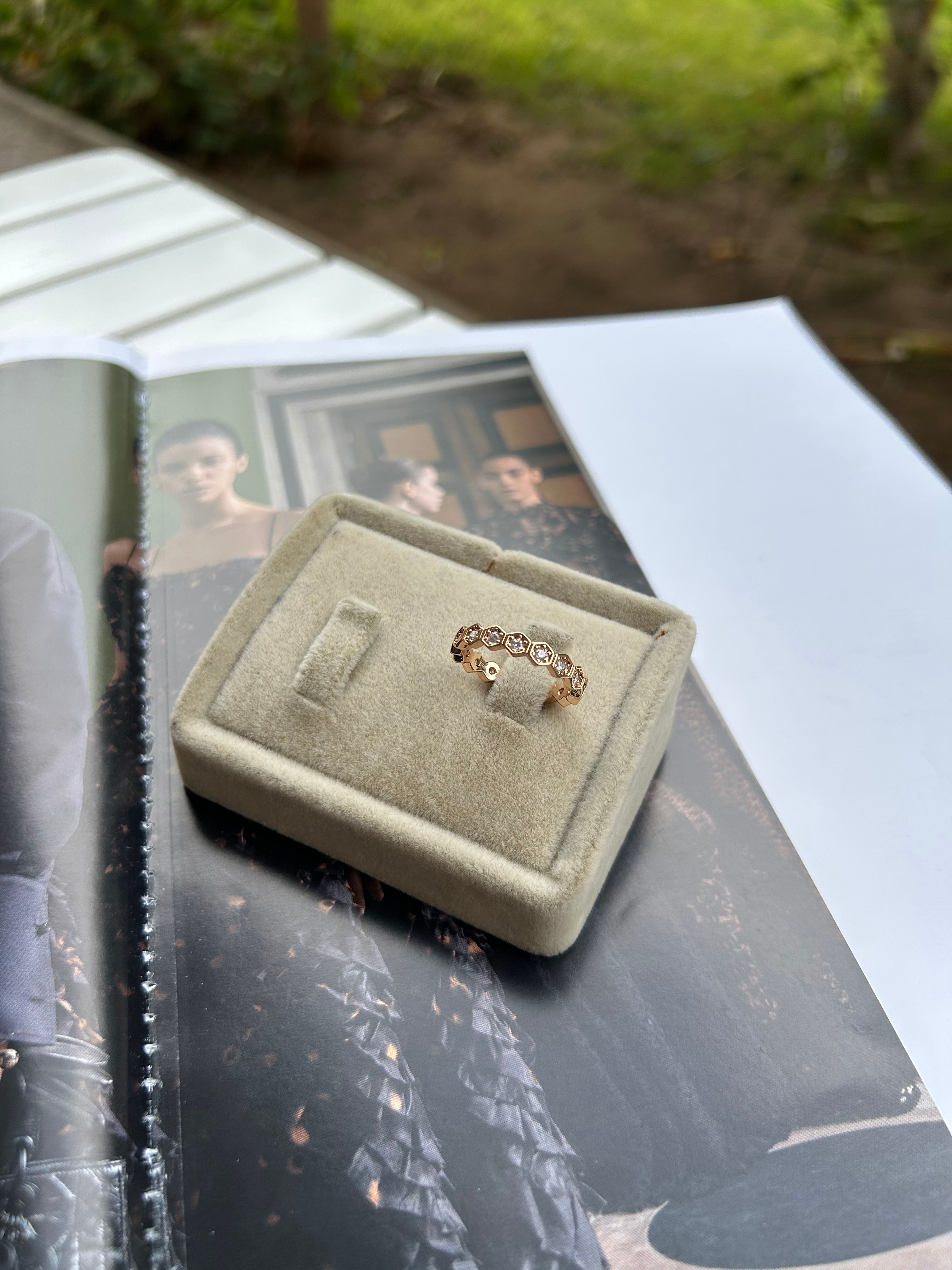 Çelik Rose Gold Tek Sıra Taşlı Petek Ayarlanabilir Yüzük