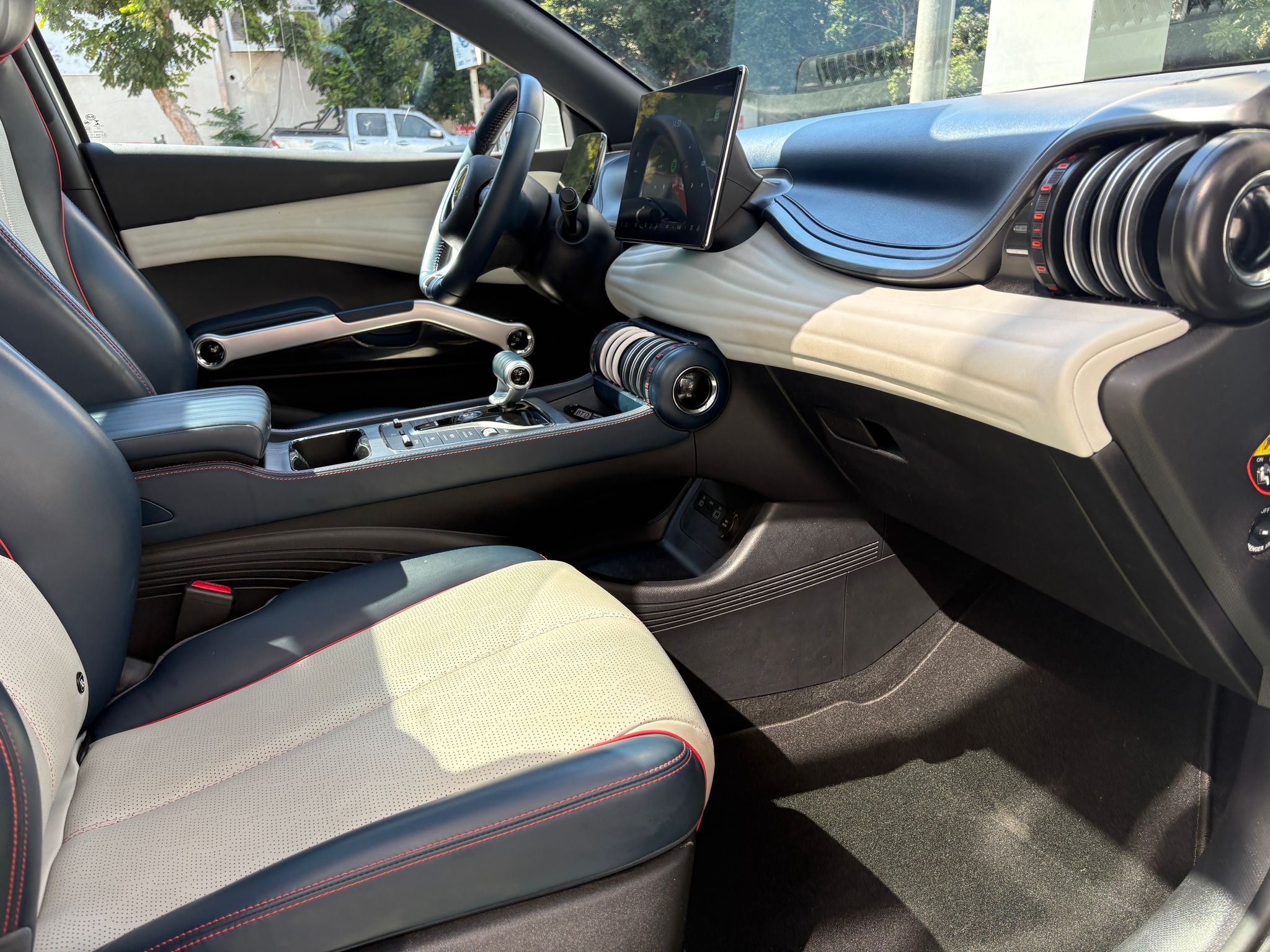 תמונות רכב בי ווי די ATTO 3