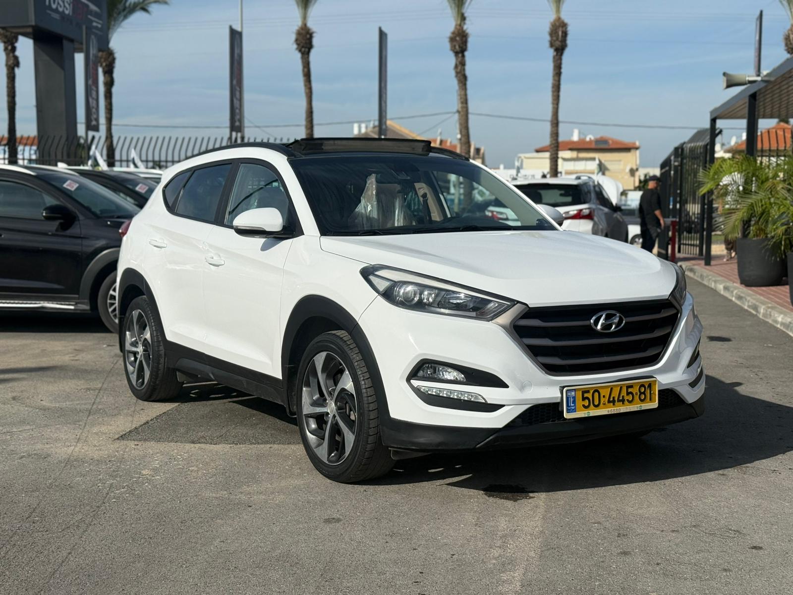 תמונות רכב יונדאי TUCSON