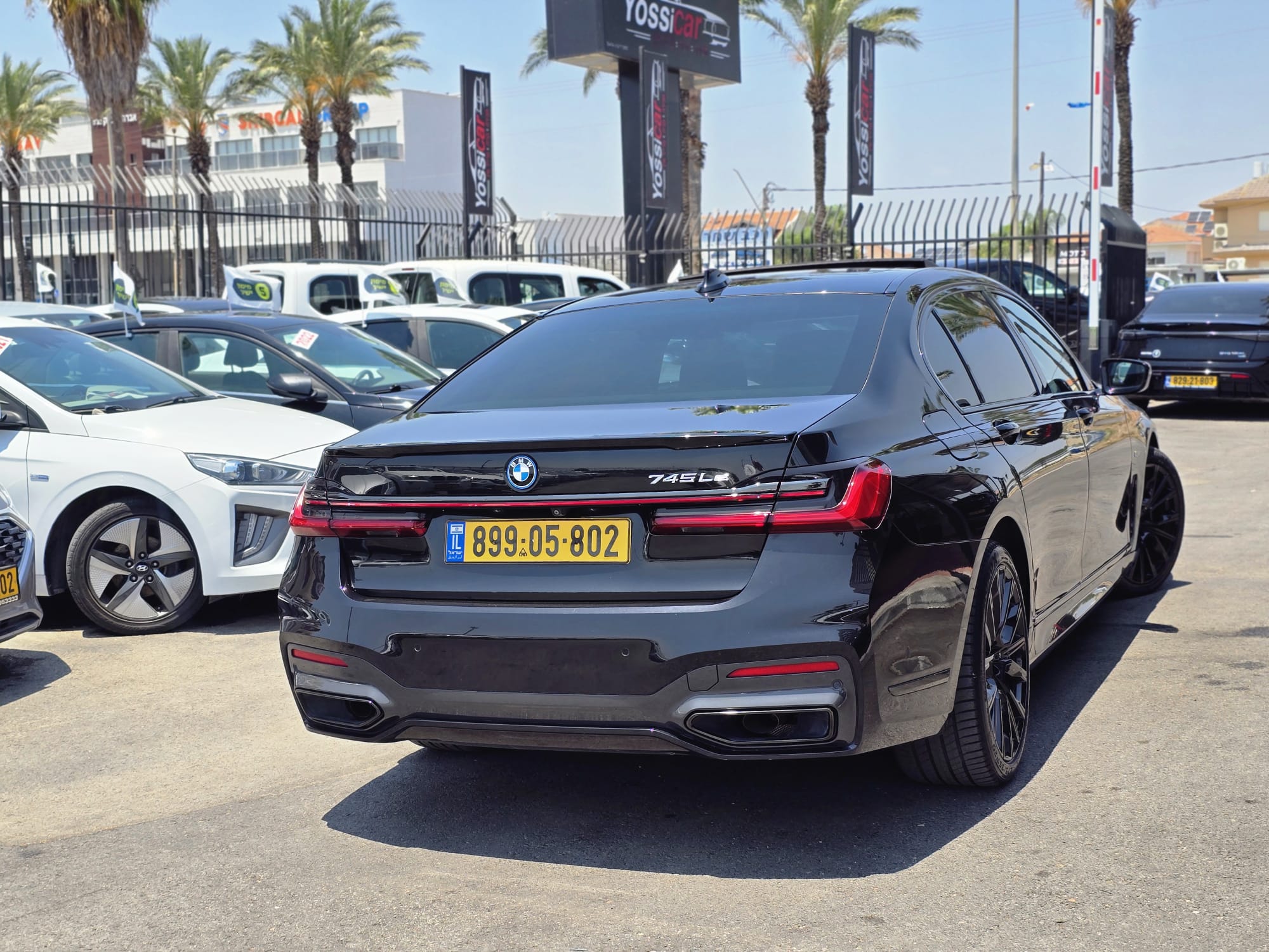 תמונות רכב ב מ וו 745LE