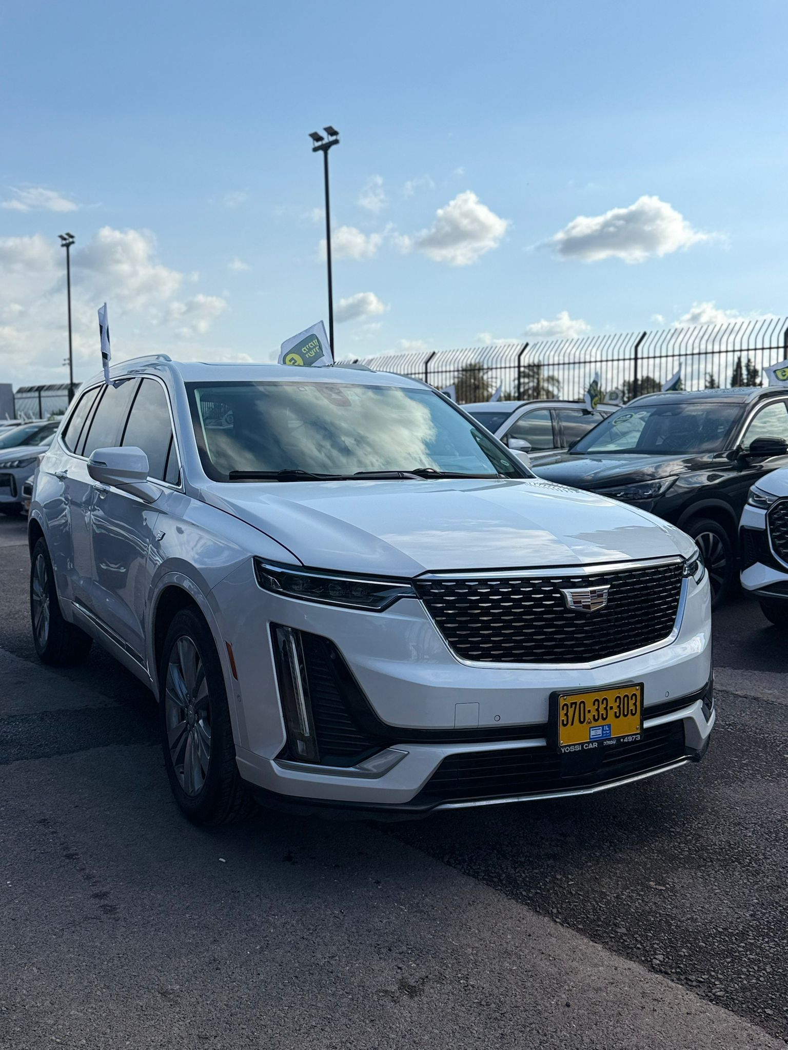 תמונות רכב קאדילאק XT6