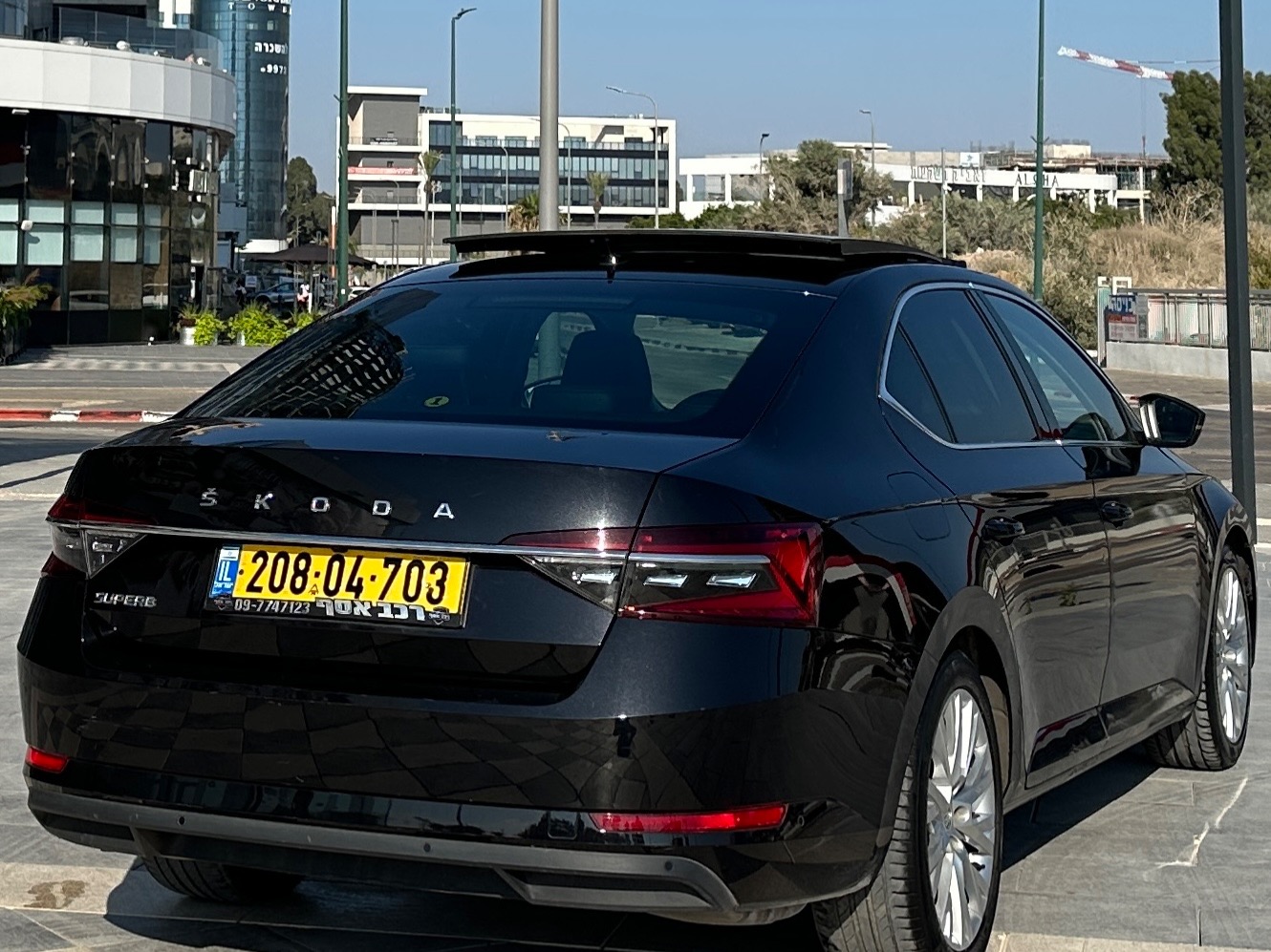 תמונות רכב סקודה סופרב