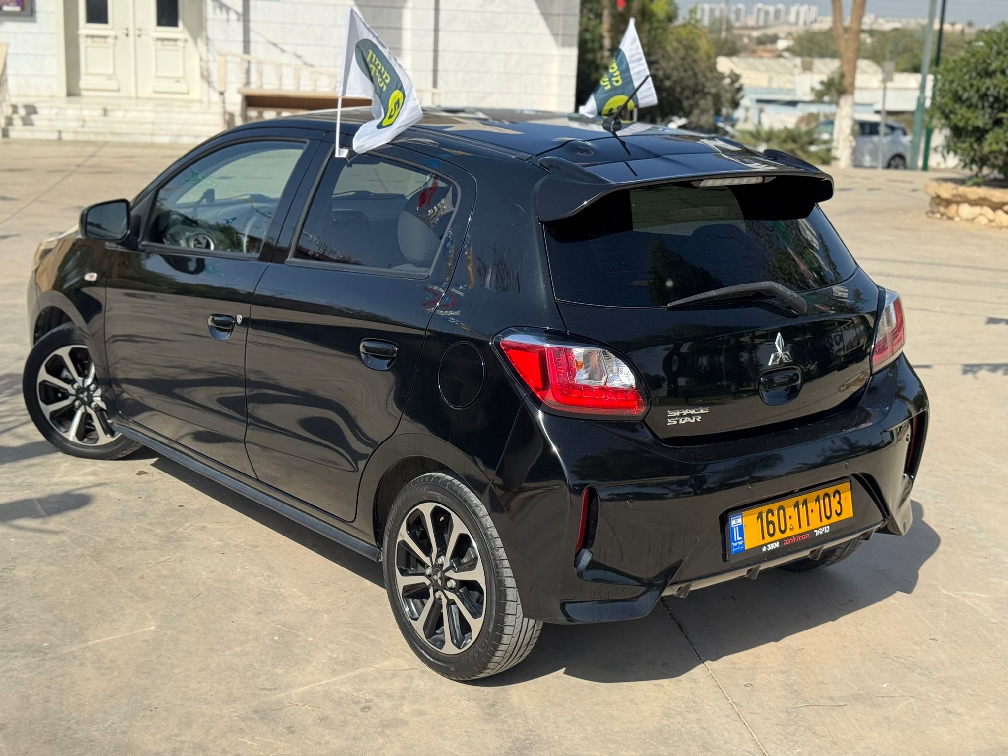 מיצובישי, ספייס סטאר