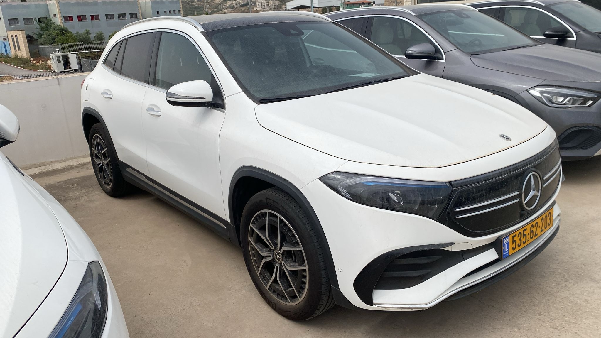 תמונות רכב מרצדס EQA250