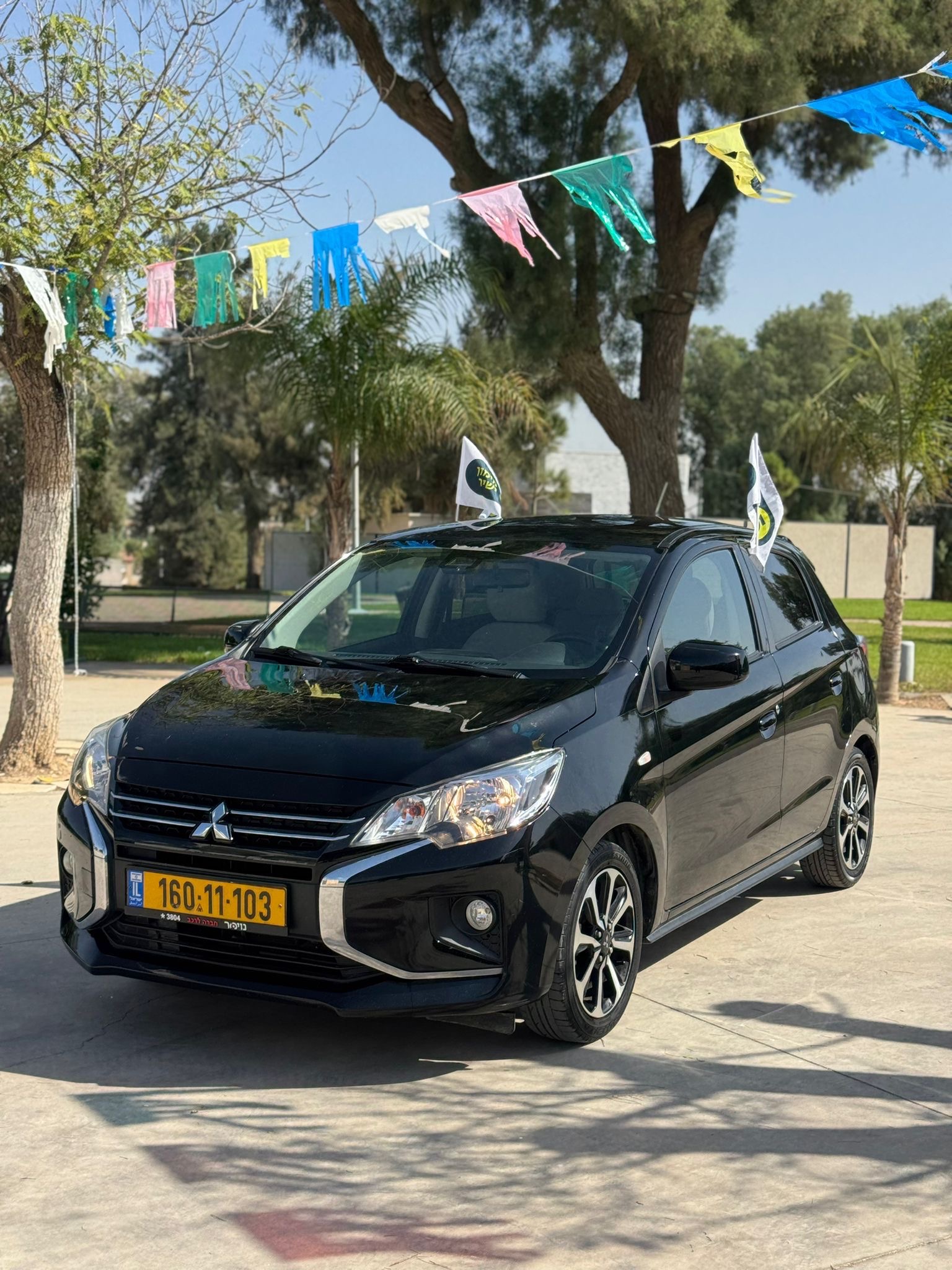 תמונות רכב מיצובישי ספייס סטאר