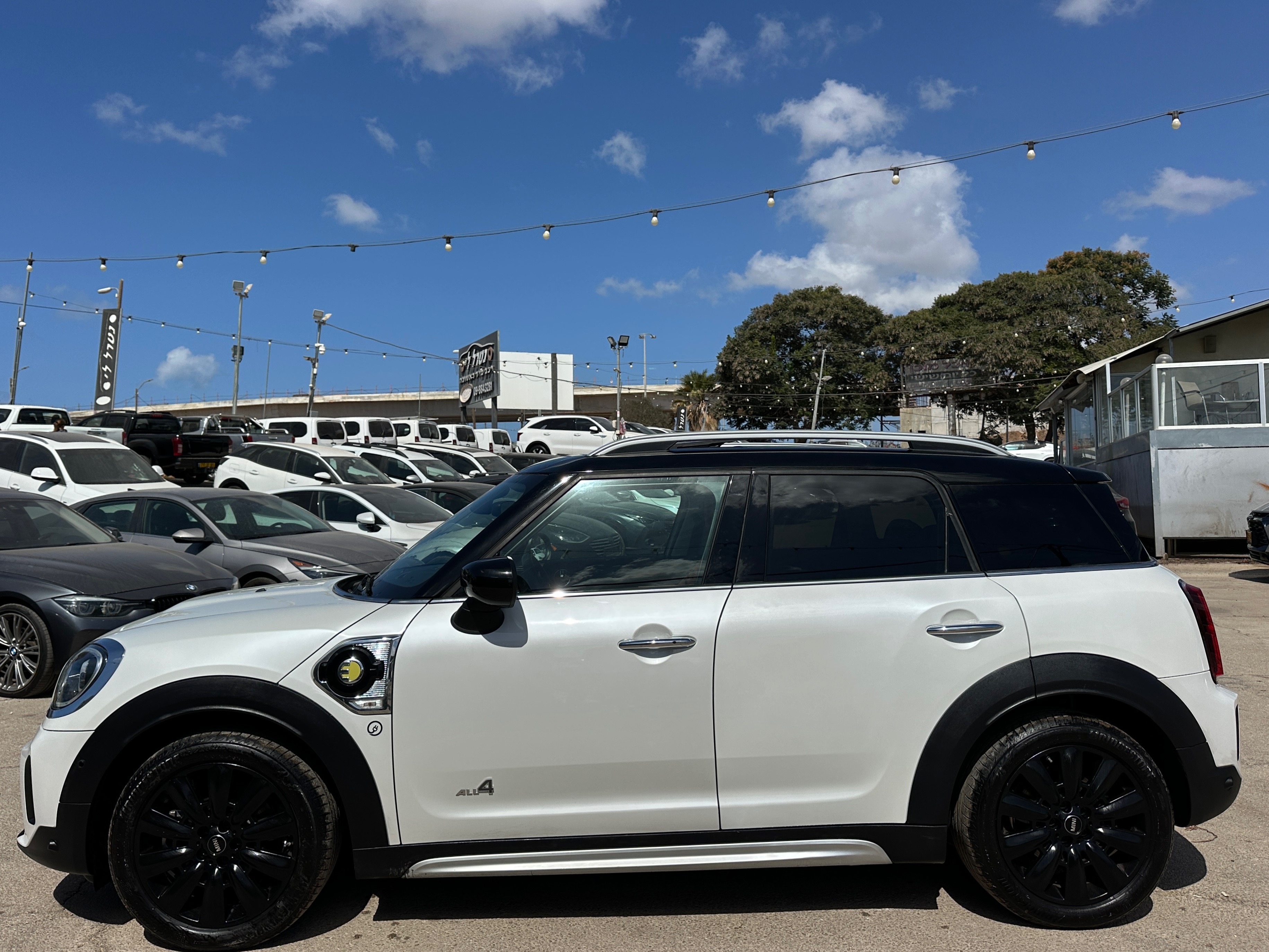 תמונות רכב מיני קאנטרימן