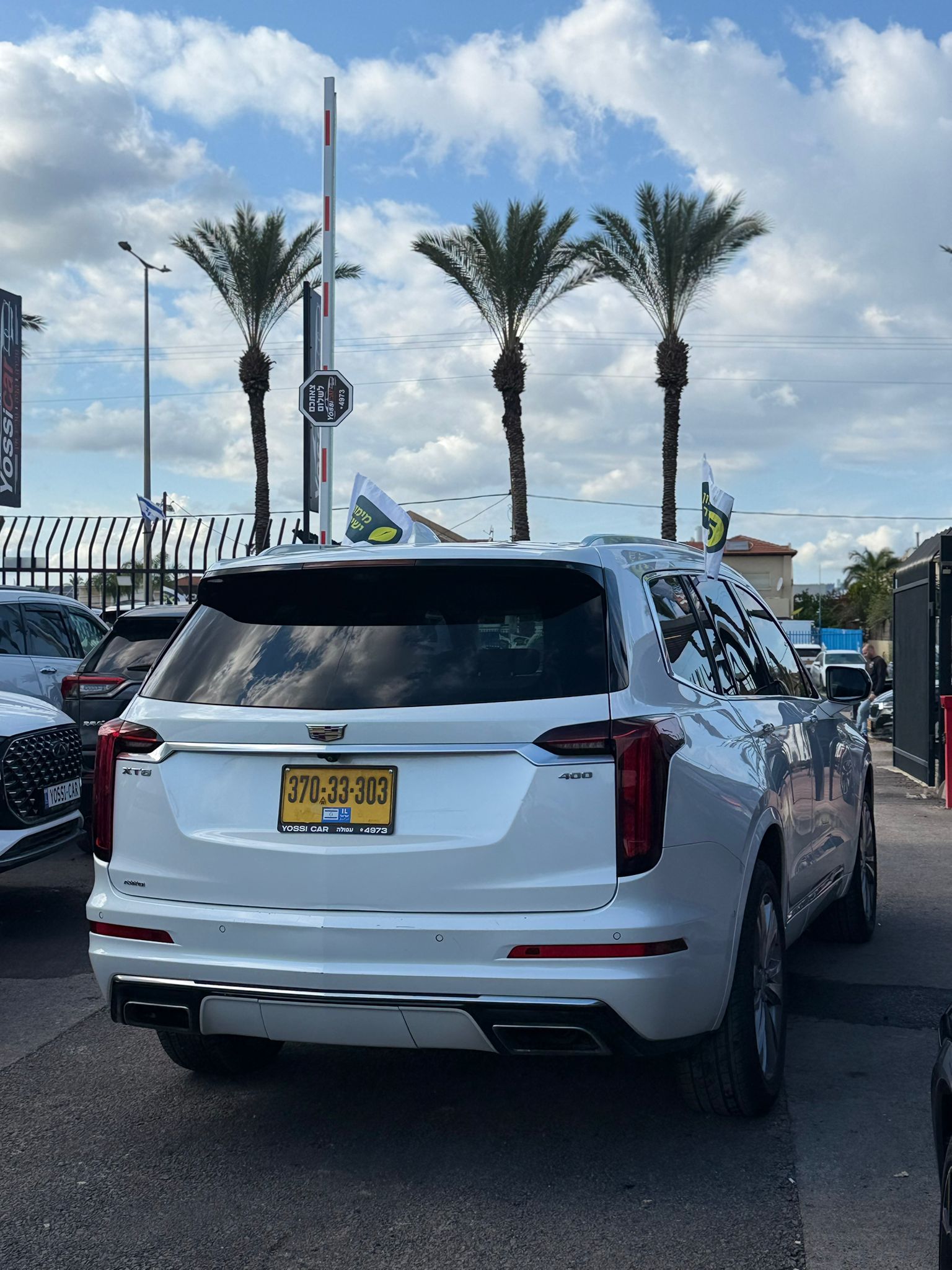 תמונות רכב קאדילאק XT6