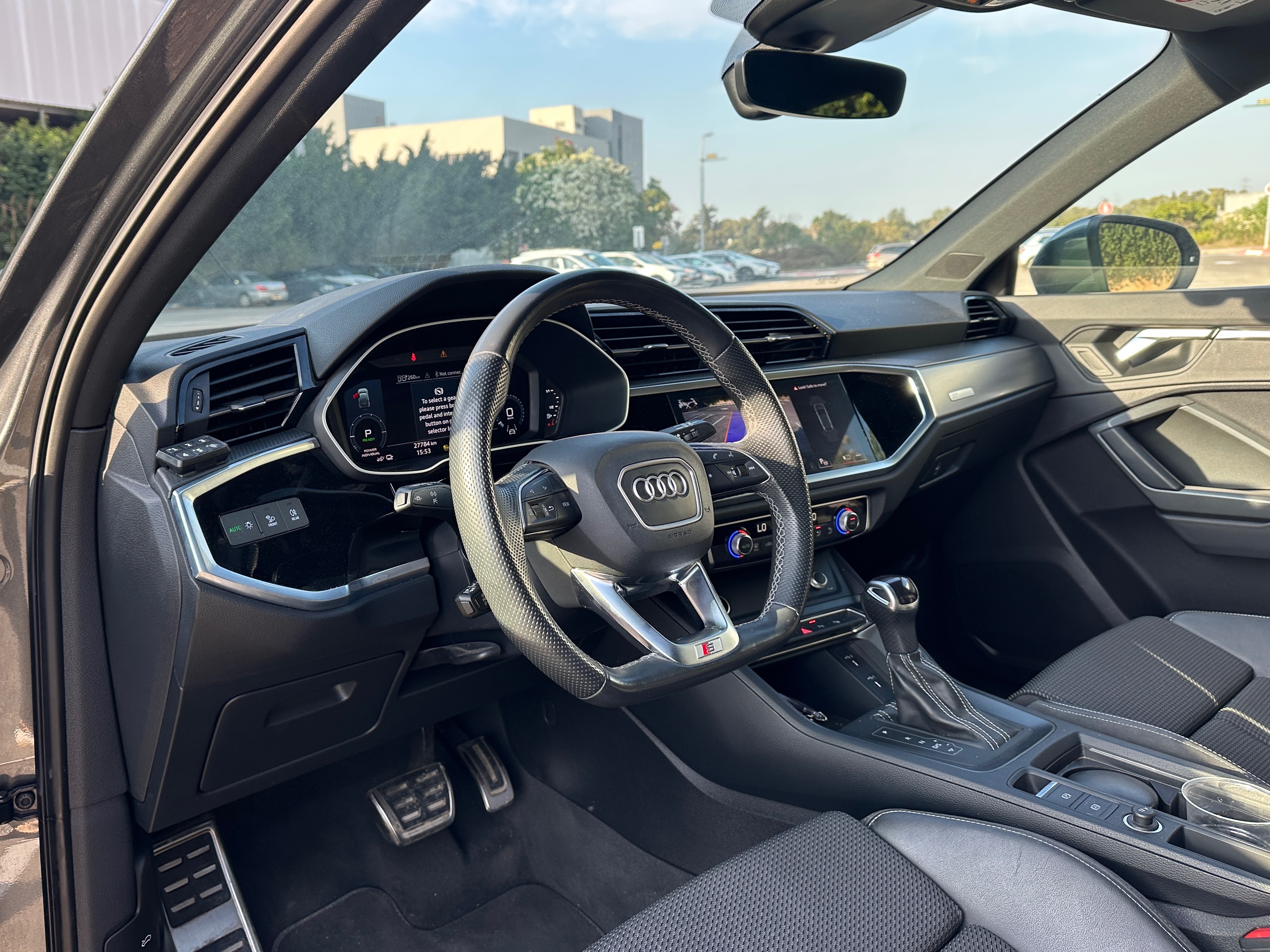 תמונות רכב אאודי Q3