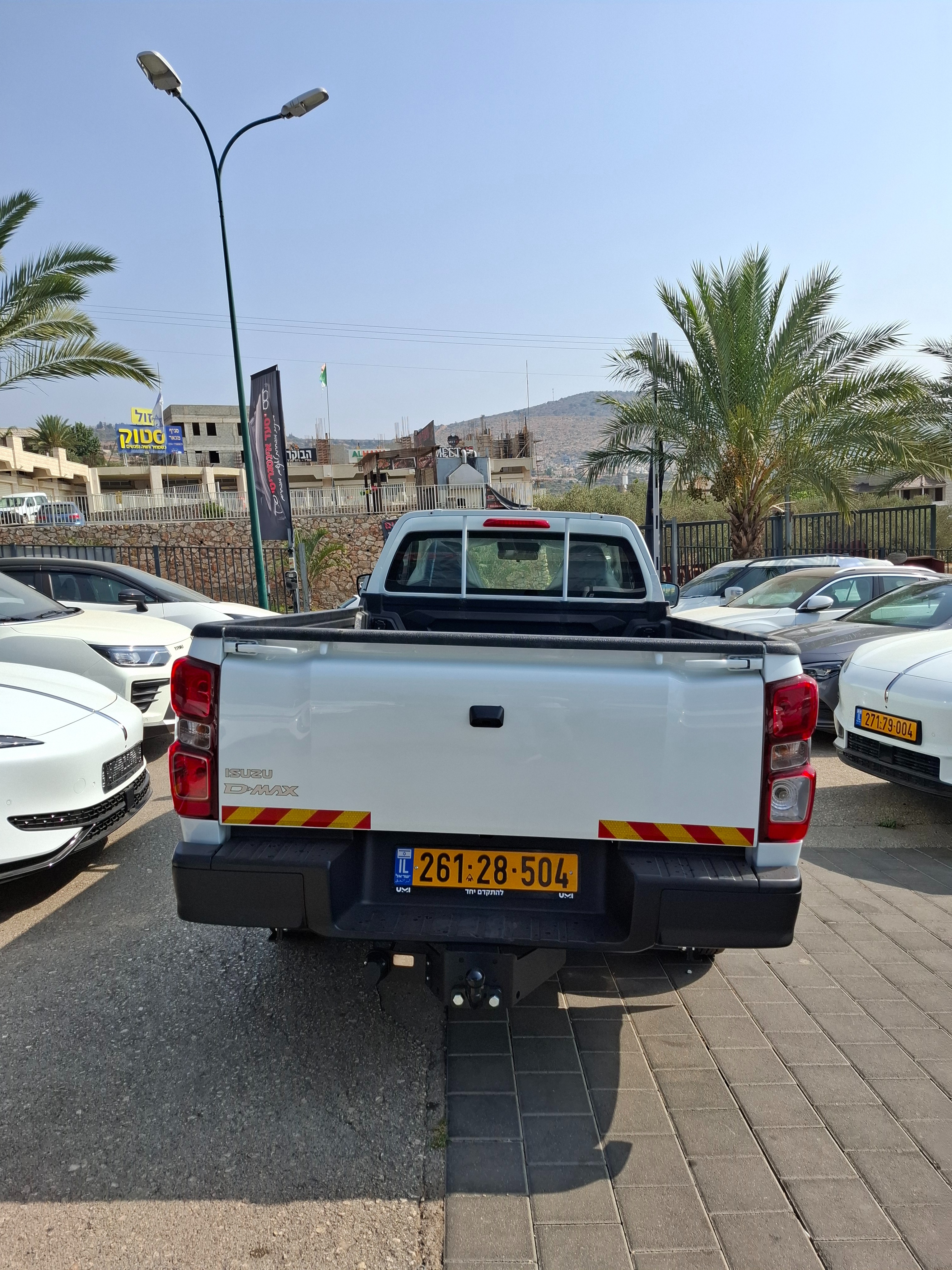 תמונות רכב איסוזו D-Max