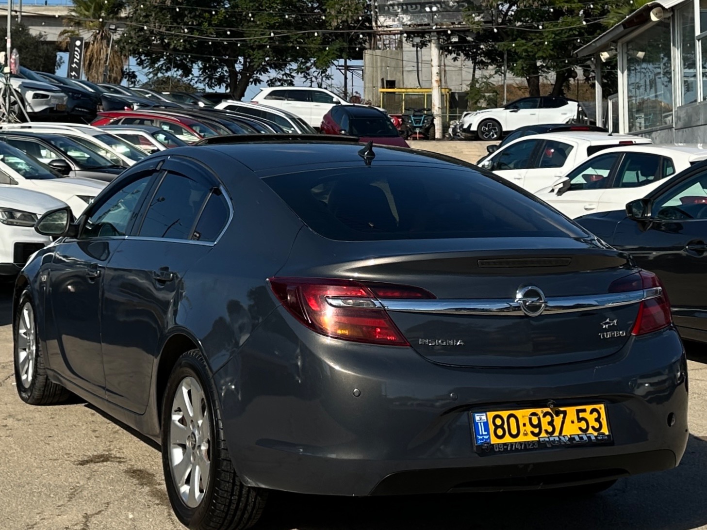 תמונות רכב אופל אינסיגניה