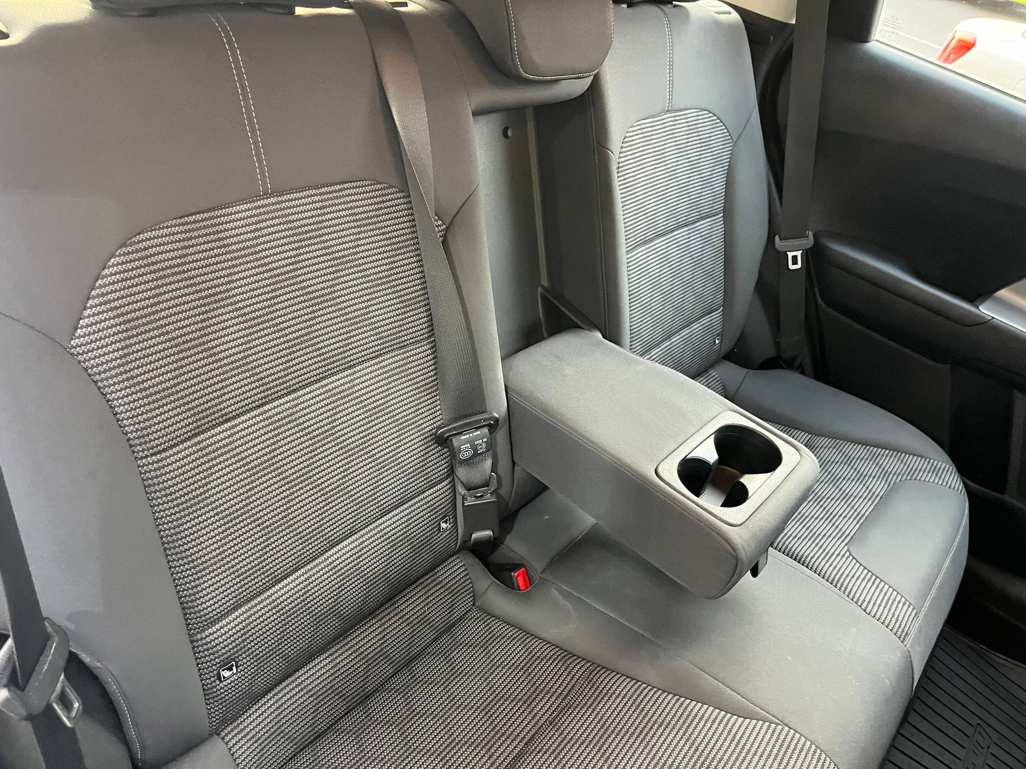 תמונות רכב קיה נירו