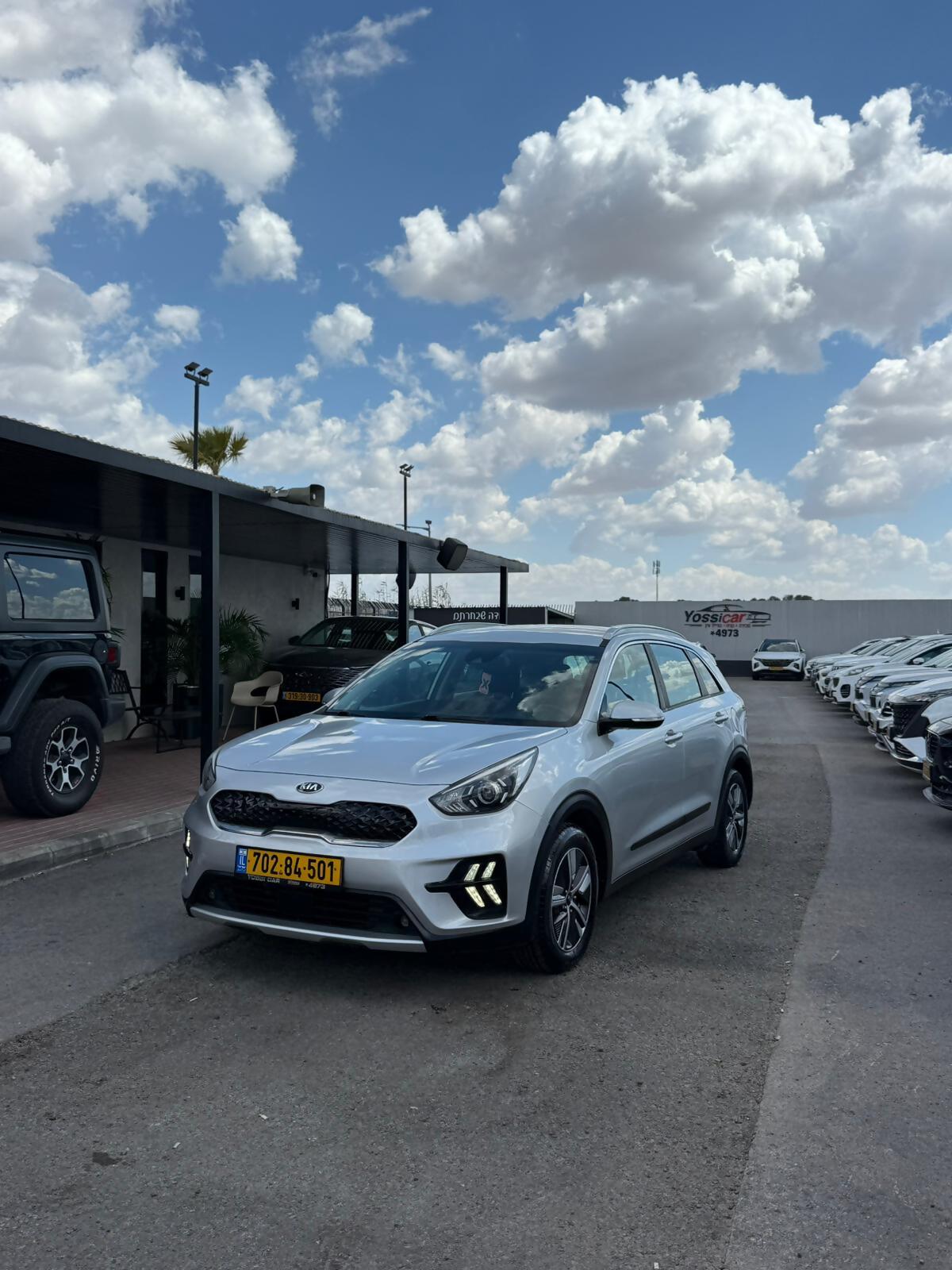 קיה, NIRO
