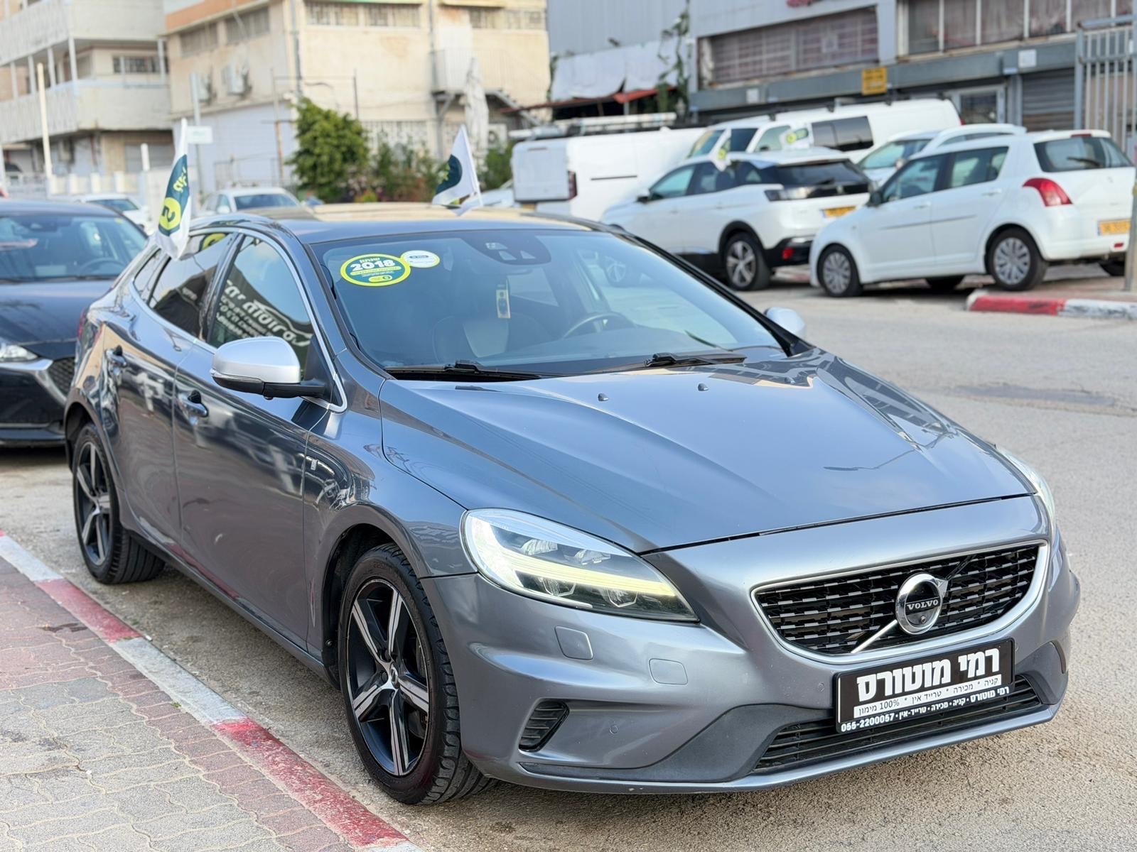 תמונות רכב וולבו V40