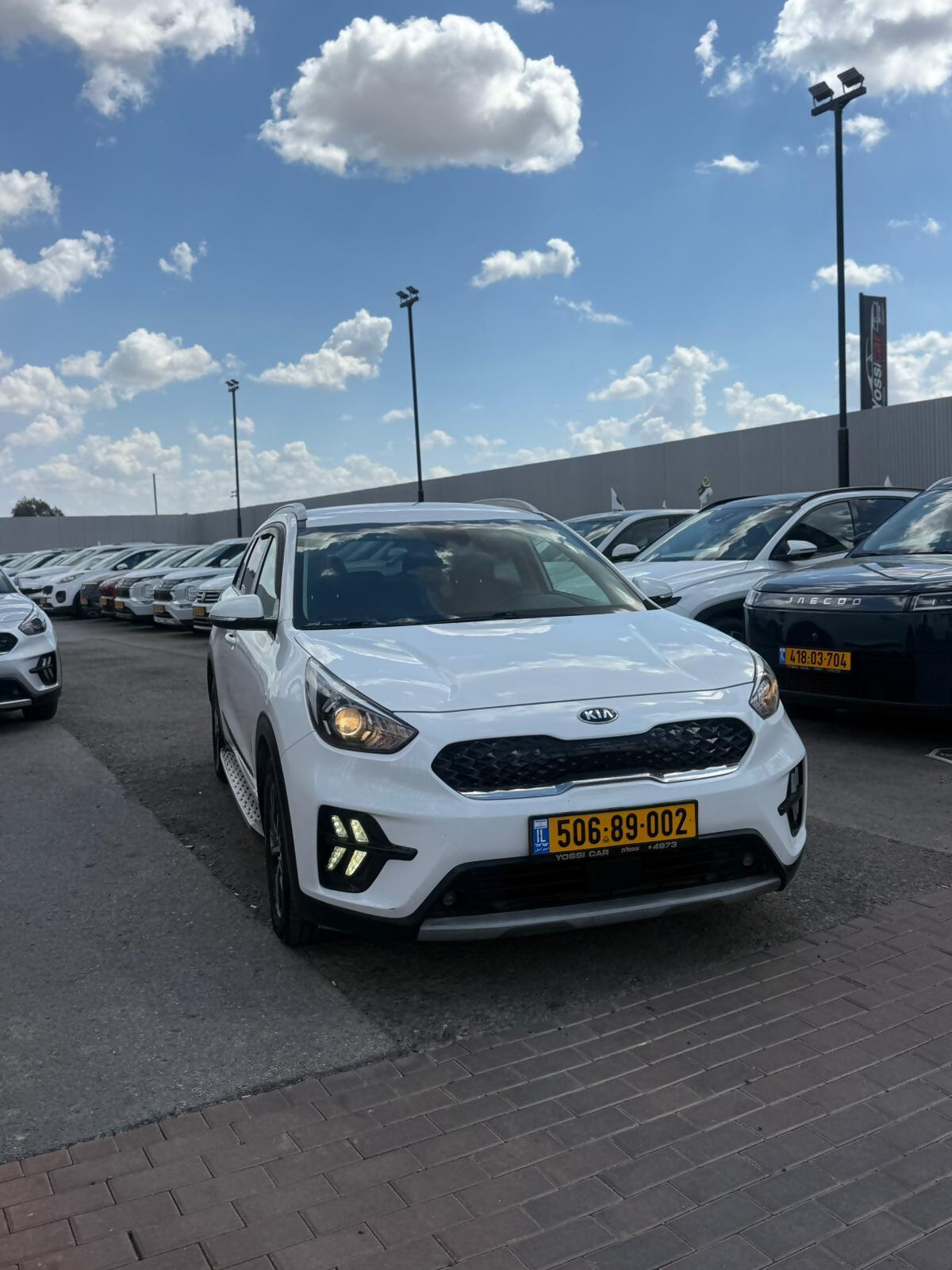תמונות רכב קיה NIRO