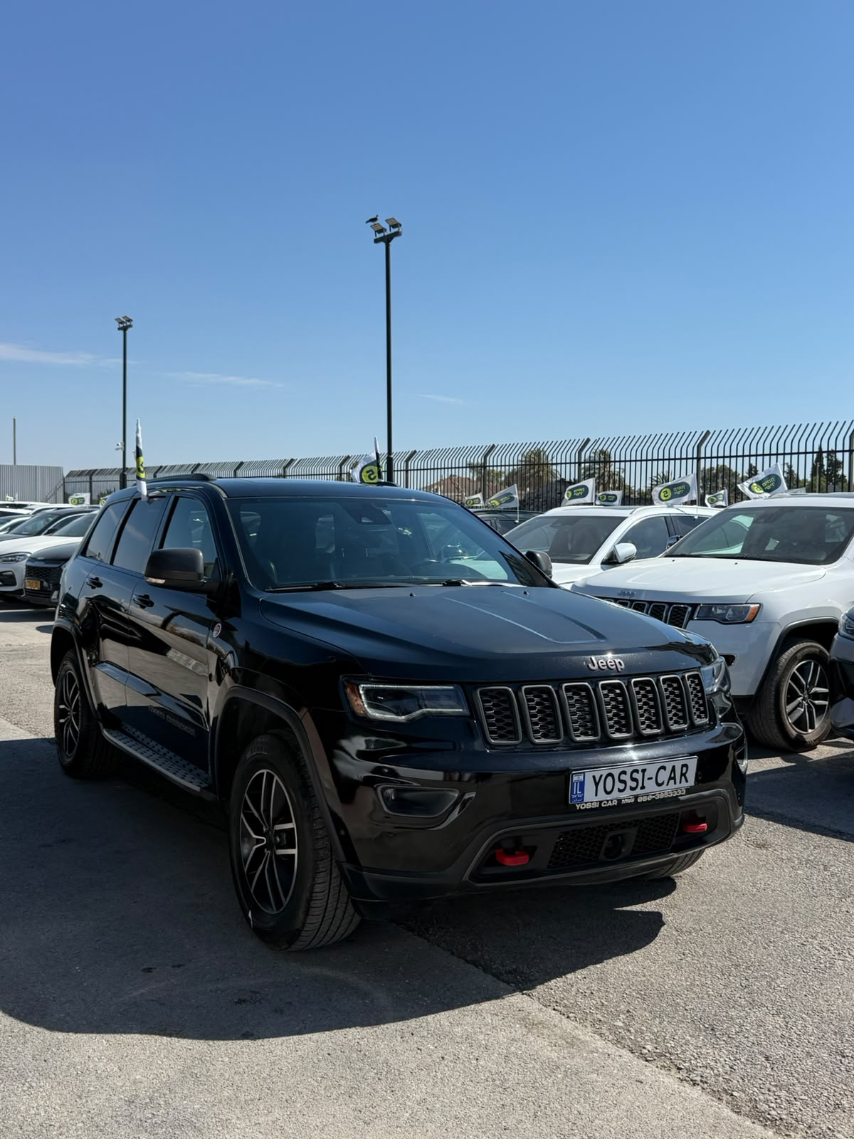 תמונות רכב קרייזלר GRAND CHEROKEE