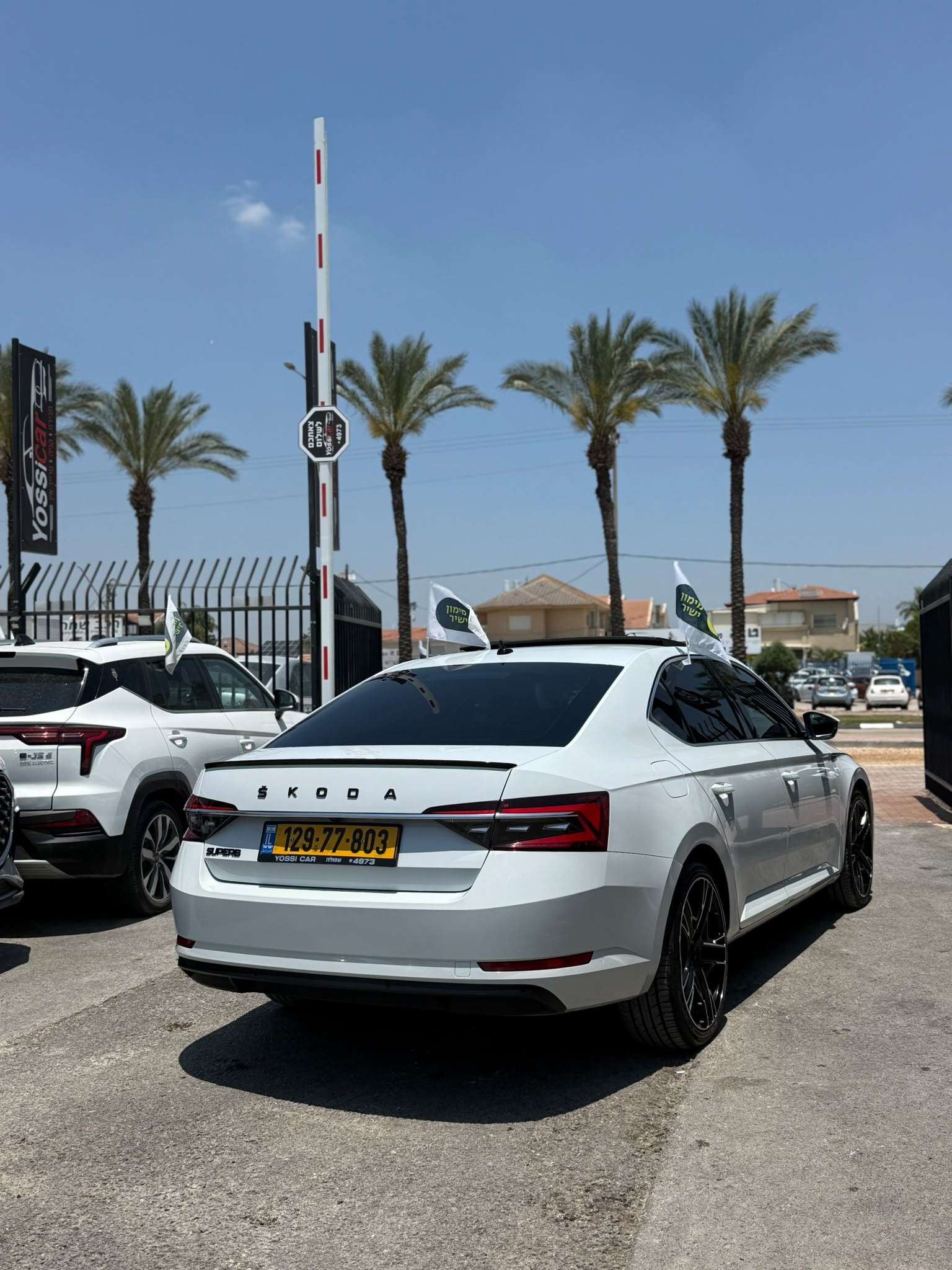 תמונות רכב סקודה SUPERB FL