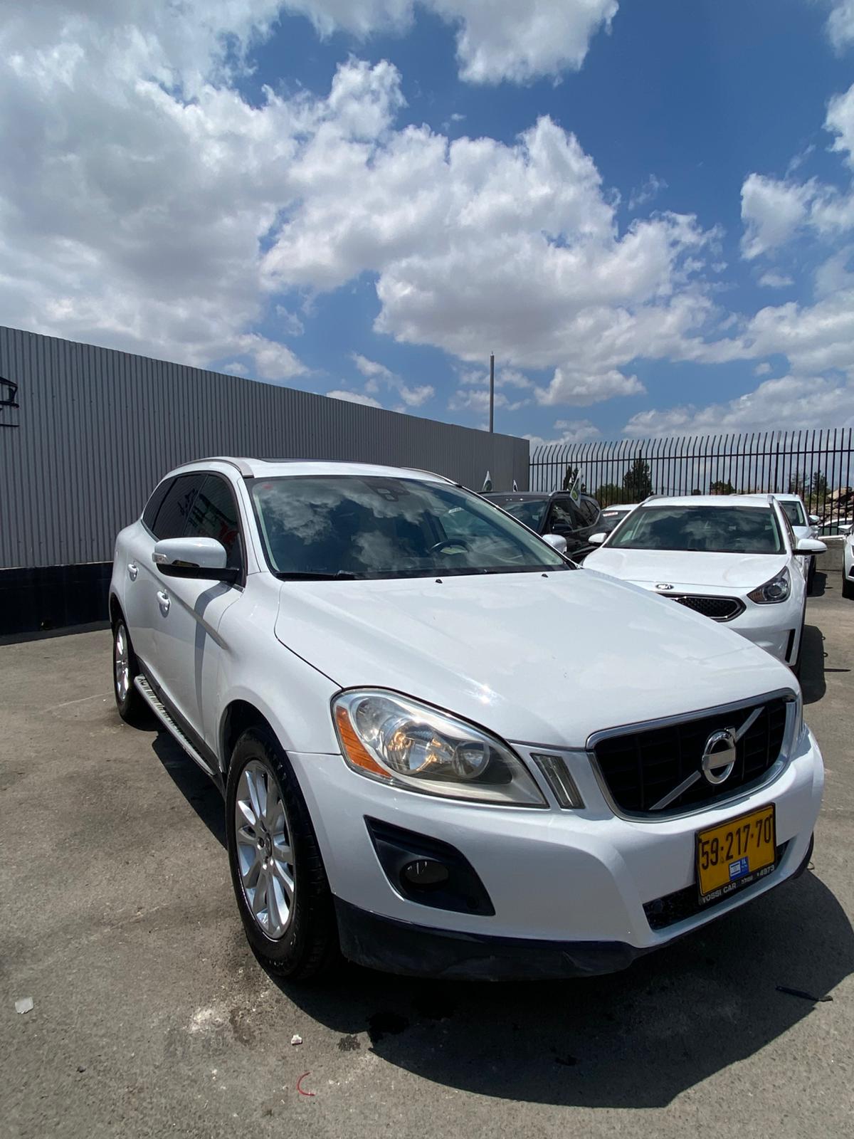 תמונות רכב וולבו XC60 T6
