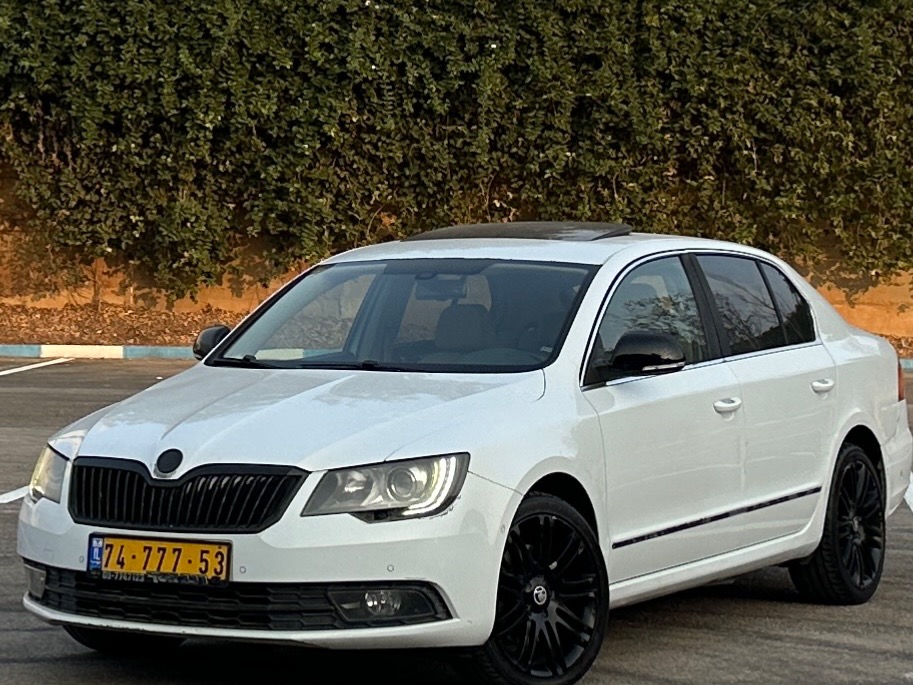 סקודה, סופרב