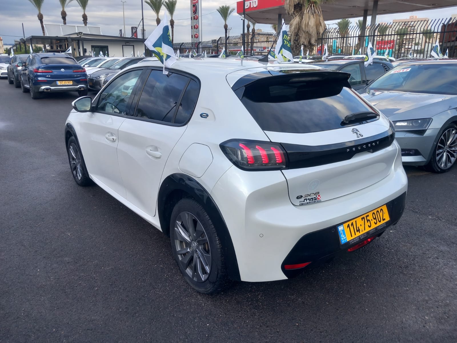 תמונות רכב פיג'ו 208